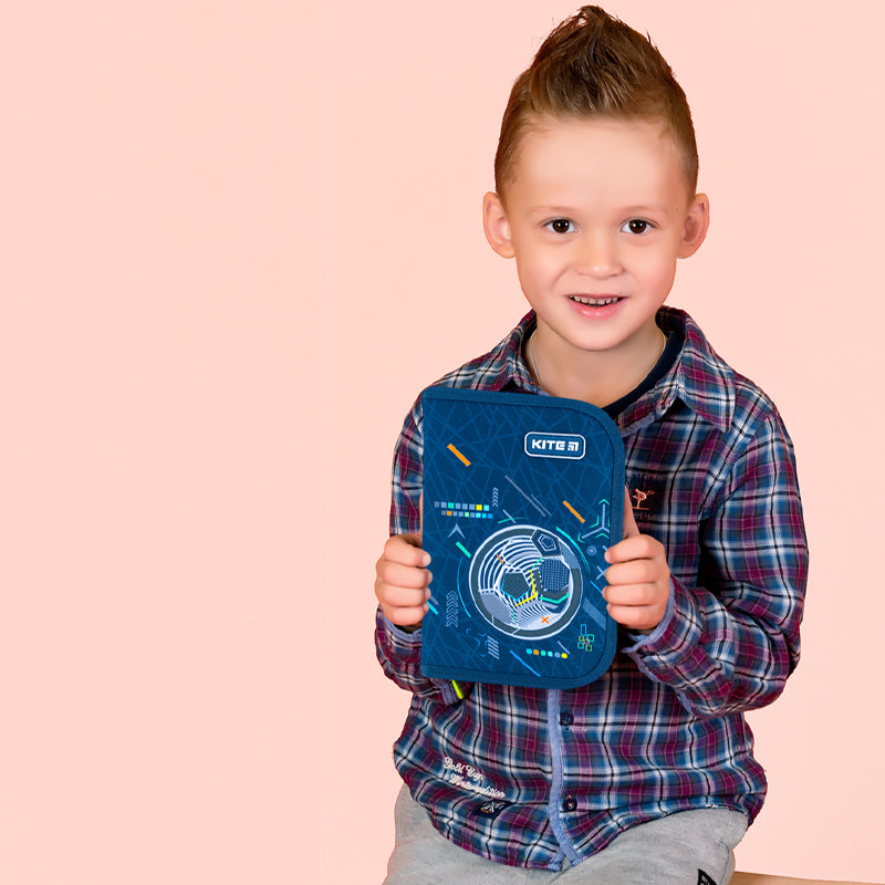 Pencil case without stationery Kite K24-621-8, 1 compartment, 1 fold