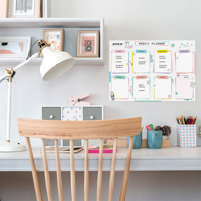 Wall-mounted weekly planner Kite Lady K22-471-4, А4