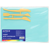 Zestaw do modelowania Kite Classic K-1140-18 (deseczka 180x250 mm + 3 szpatułki do wyc.), miętowy