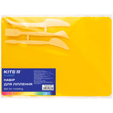 Zestaw do modelowania Kite Classic K-1140-08 (deseczka 180x250 mm + 3 szpatułki do wyc.), żółty