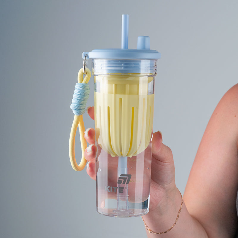 Plastic cup Kite K25-1219-3, 650 ml, yellow and blue