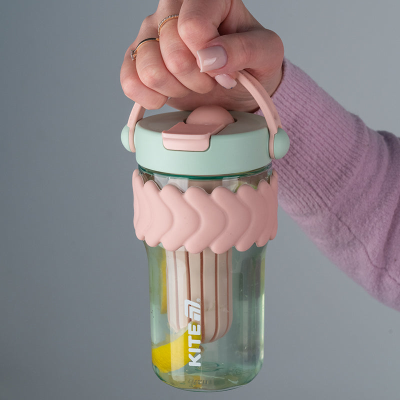 Plastic cup Kite K25-1230-3, 700 ml, mint pink