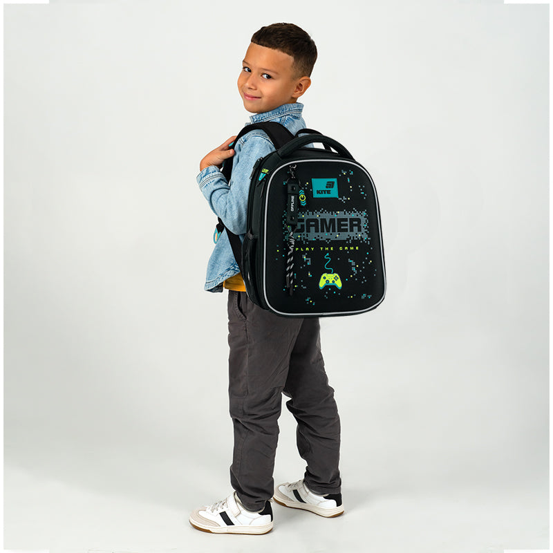 Рюкзак шкільний каркасний Kite Education Play the Game K26-555S-9