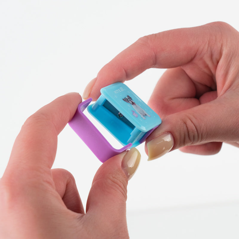 Точилка з контейнером прямокутна Kite Studio Pets SP26-116