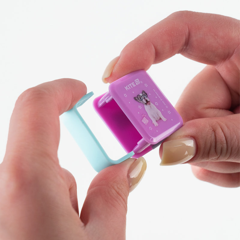 Точилка з контейнером прямокутна Kite Studio Pets SP26-116